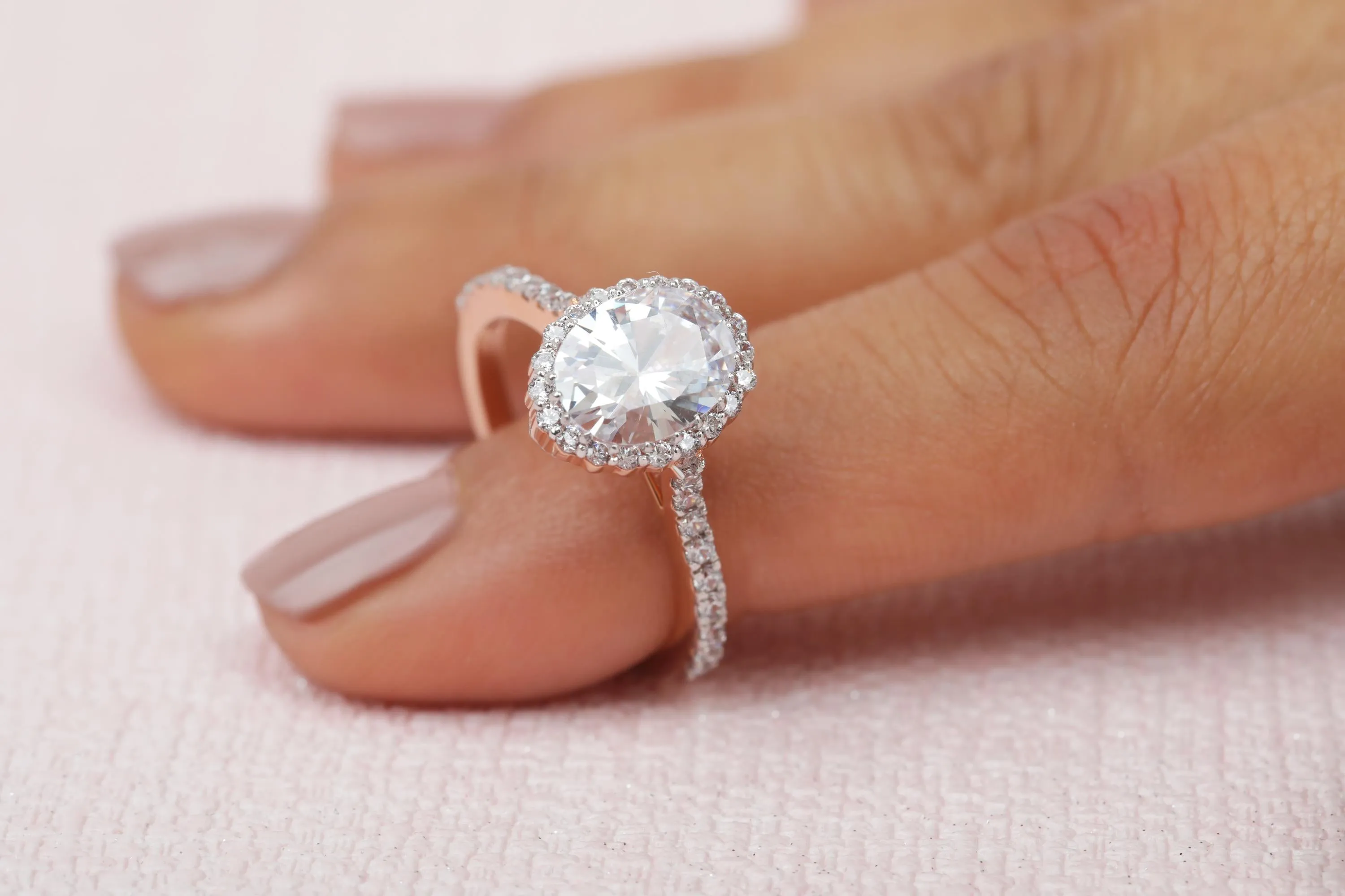 2.00 CT Oval Engagement Ring, Dainty Moissanite Engagement Ring