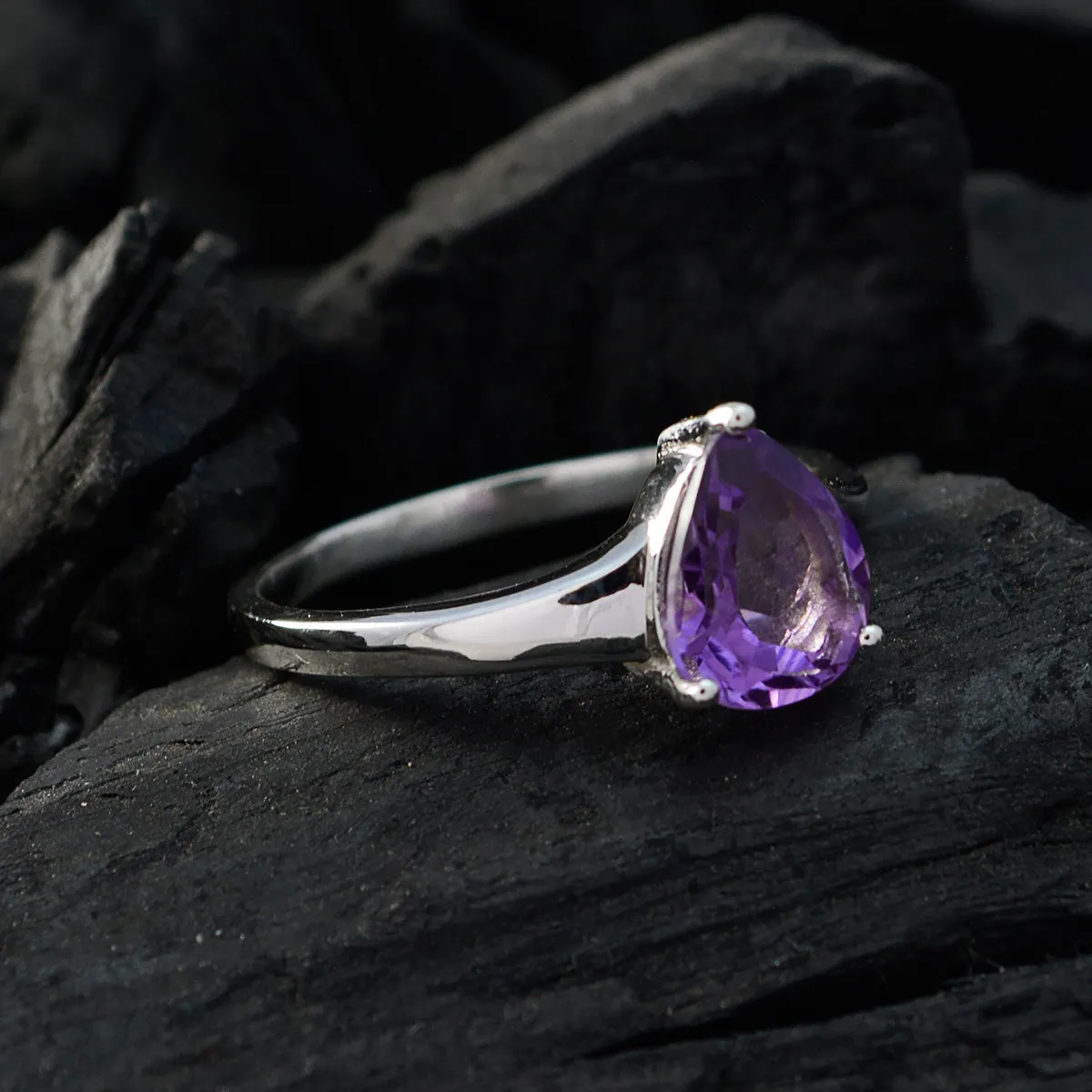 Adorable Gems Amethyst 925 Sterling Silver Ring Gift Graduation