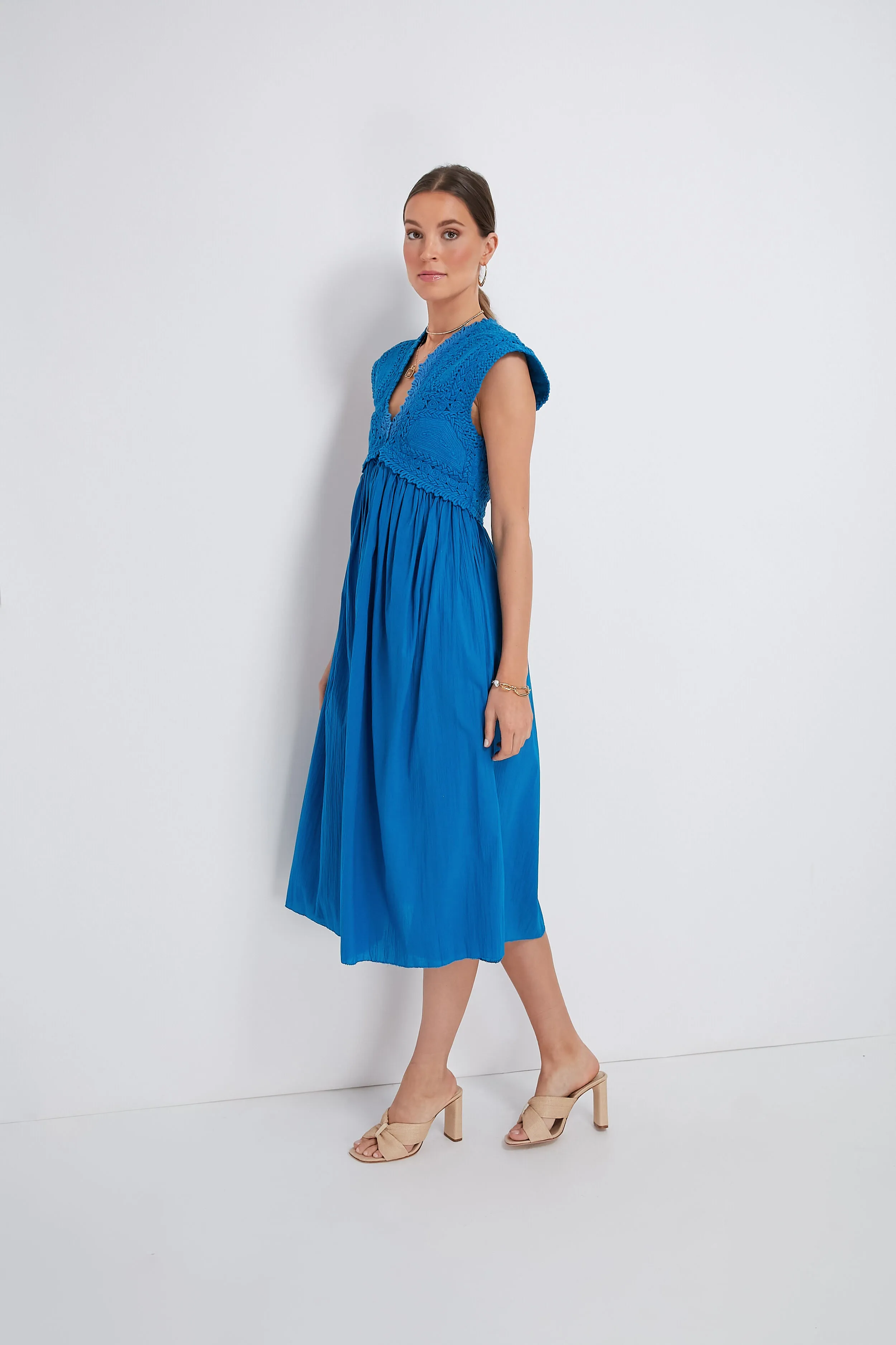 Aqua Camila Pleating Short Sleeve Dress