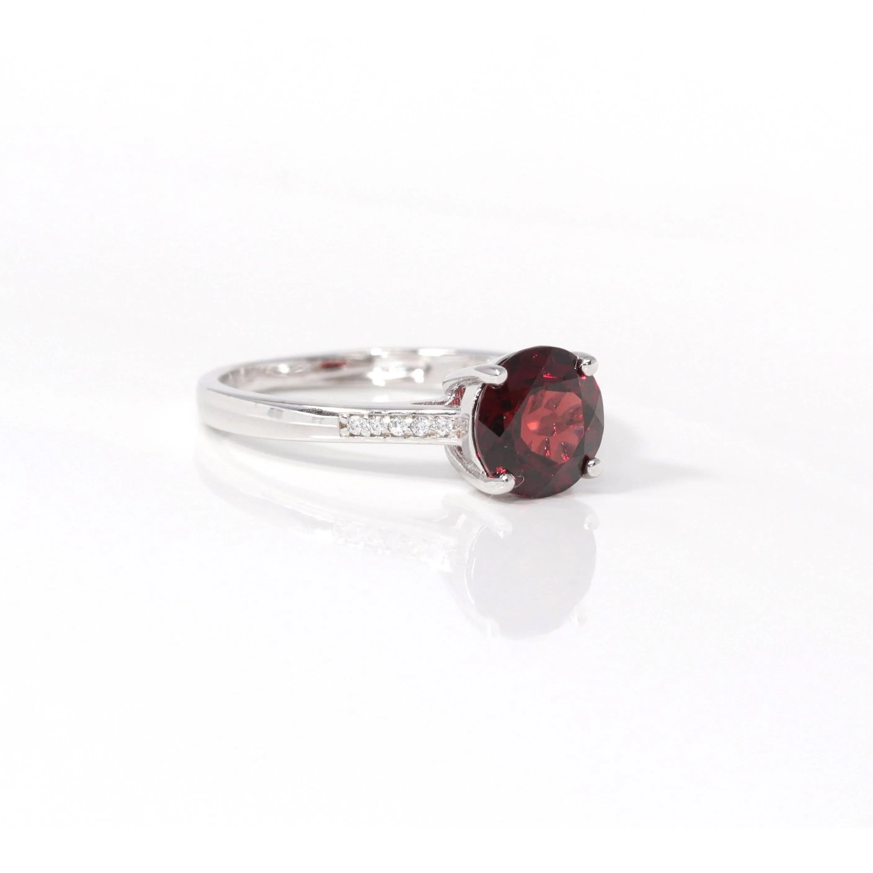 Baikalla? Sterling Silver Natural Red Garnet Solitaire Ring