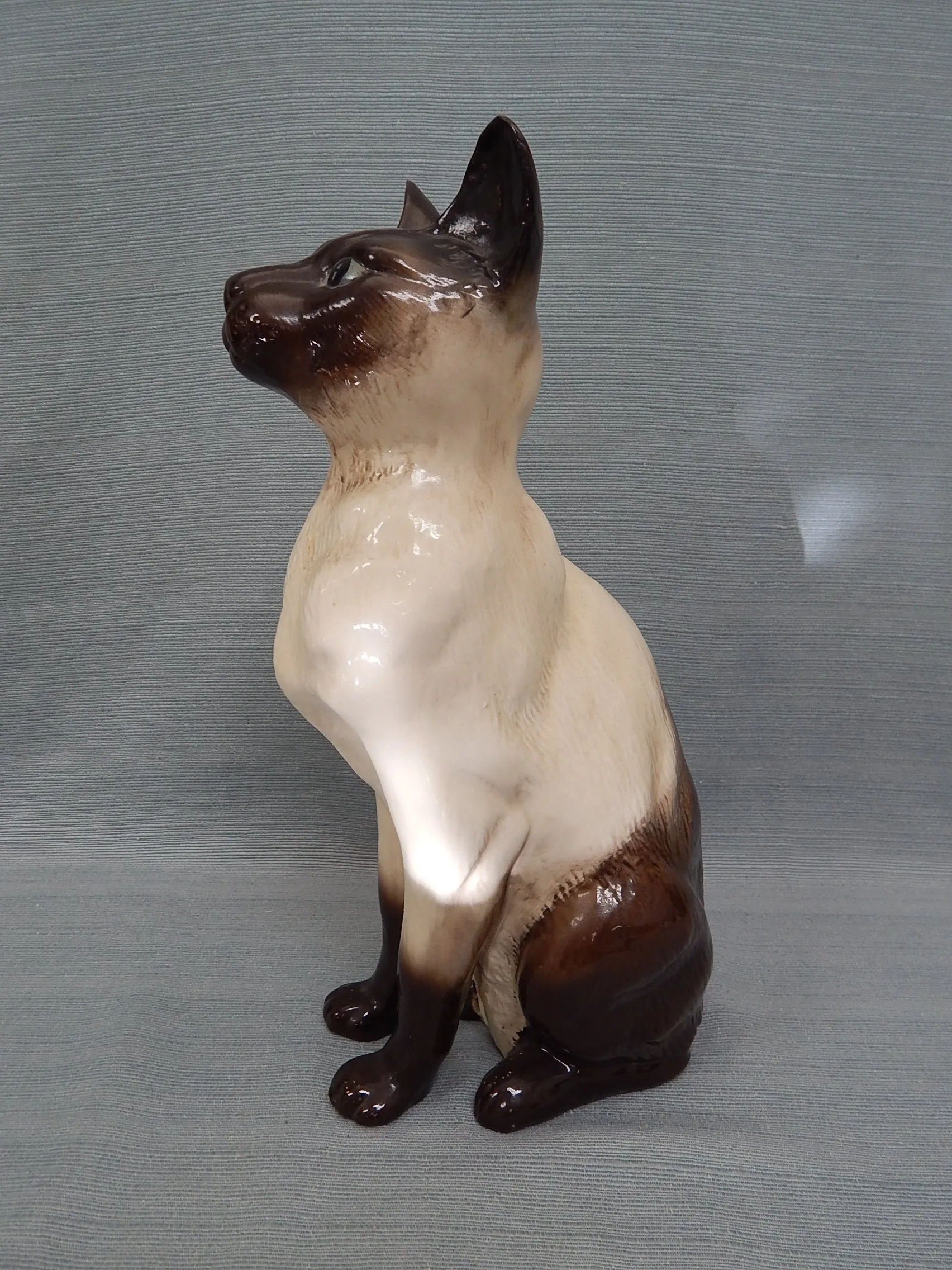 Beswick Ceramic Siamese 14" Figurine