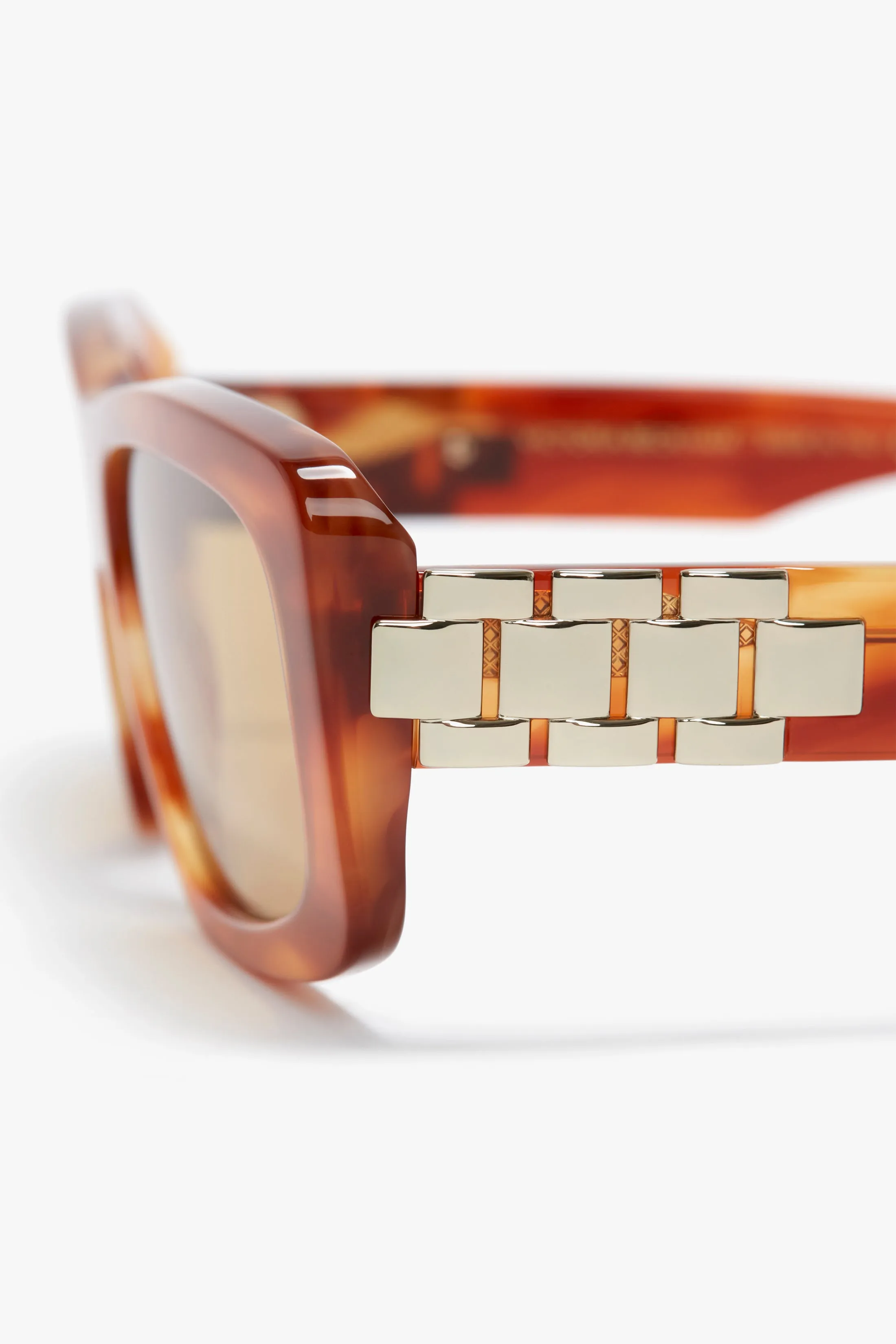 Chain Detail Rectangular Frame Sunglasses In Striped Blonde Havana