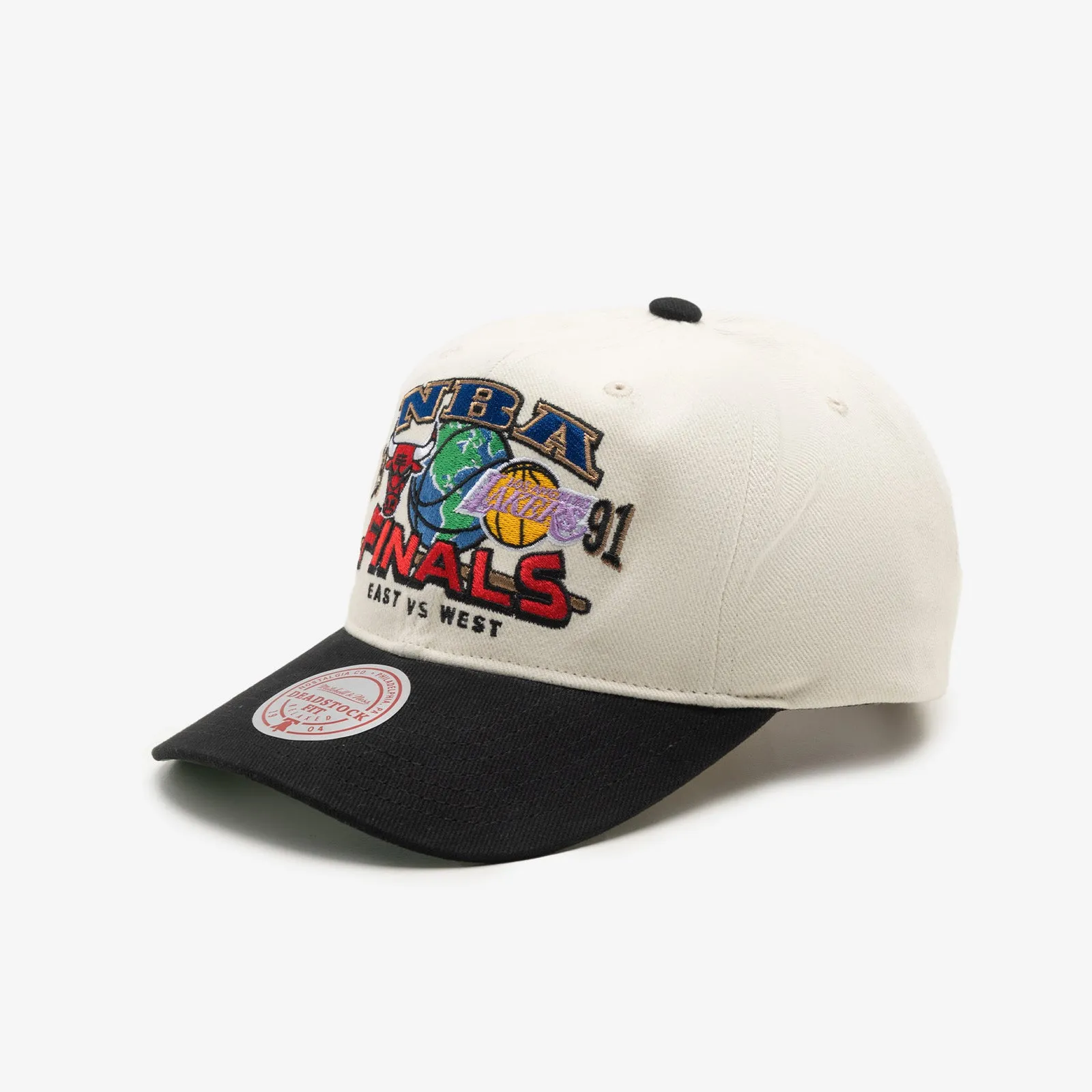 Chicago Bulls 1991 Final Versus Deadstock Snapback - Off White