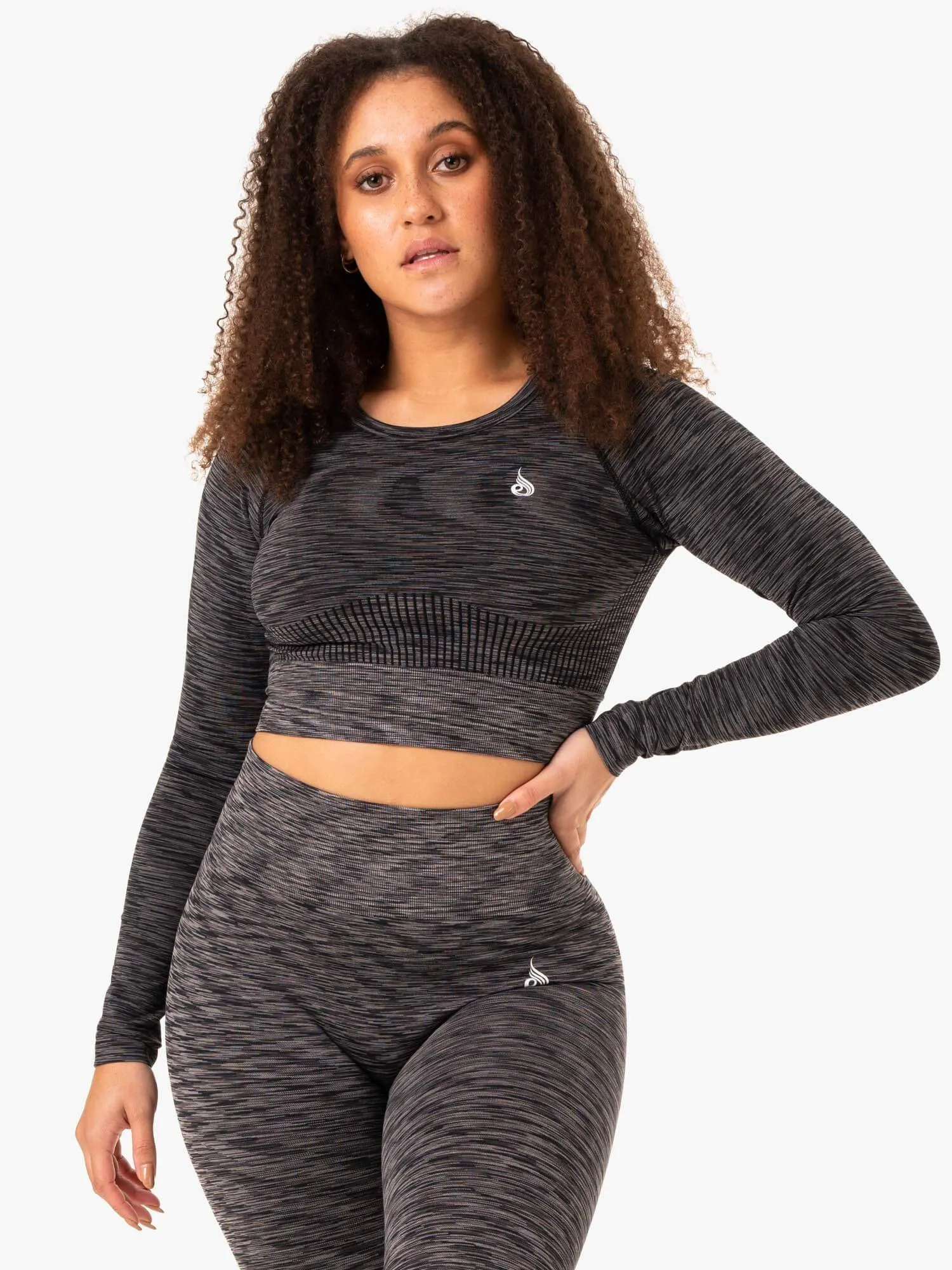 Evolve Seamless Long Sleeve Top - Black