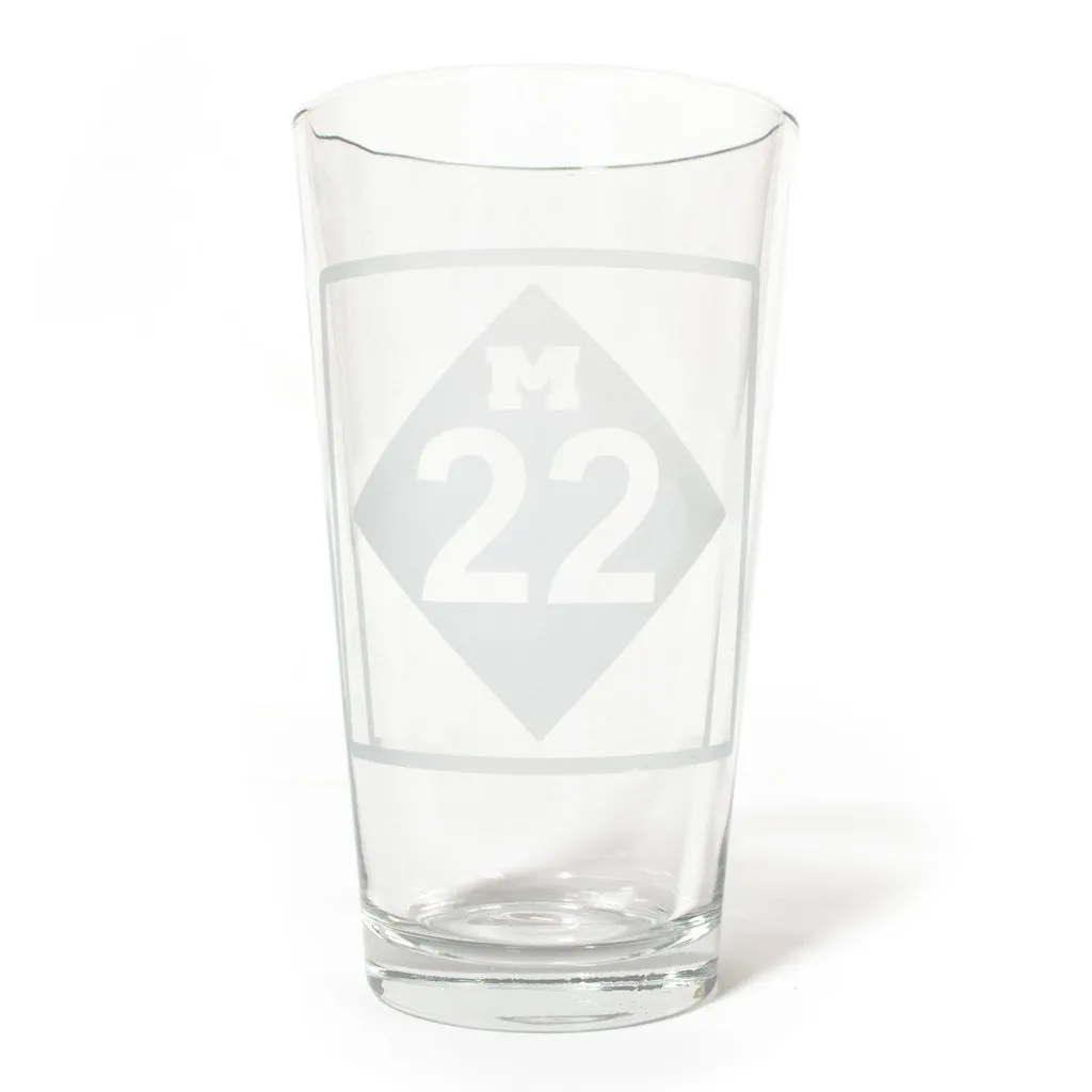 M22 PINT GLASS SET OF FOUR