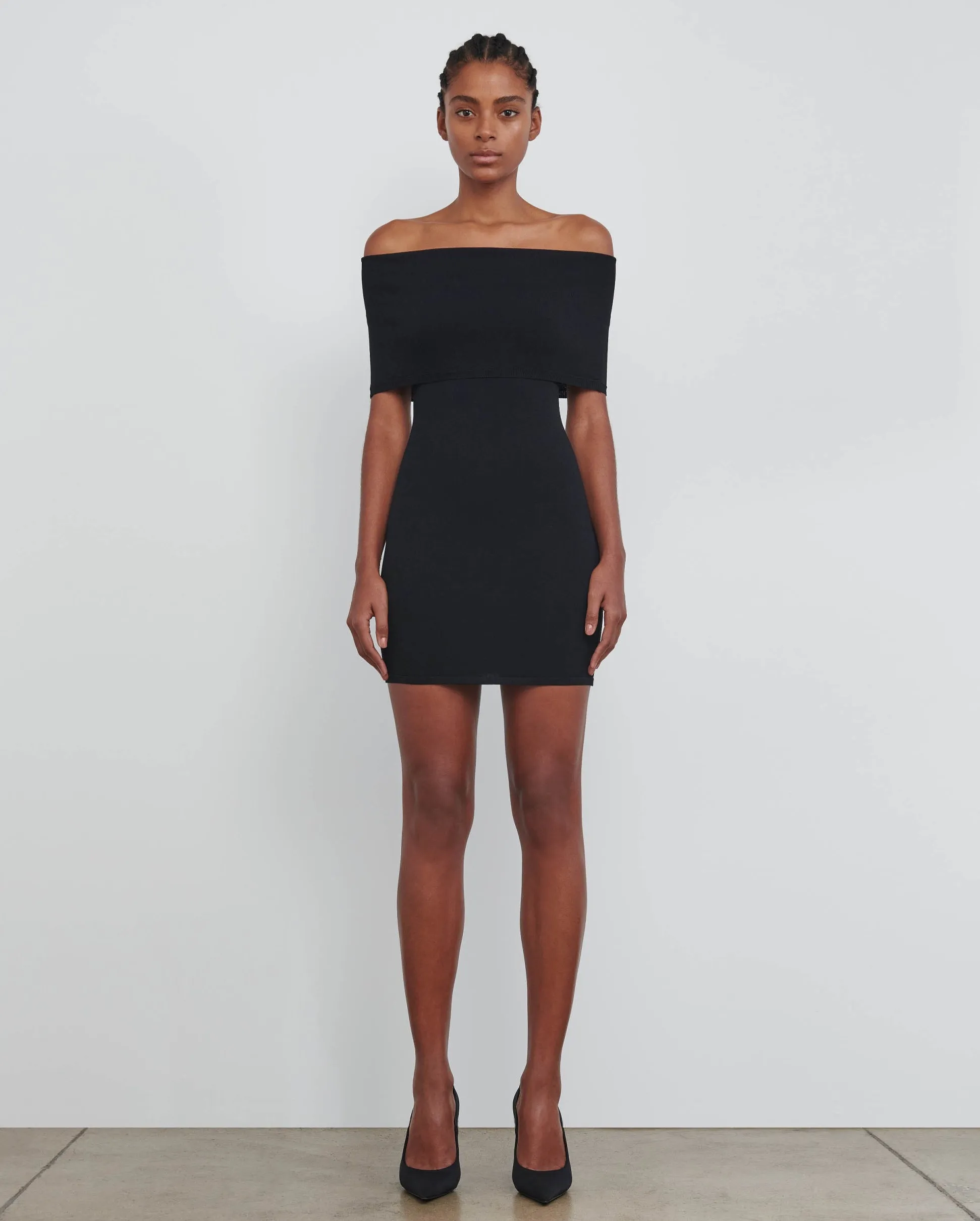 OFF SHOULDER MINI DRESS / BLACK