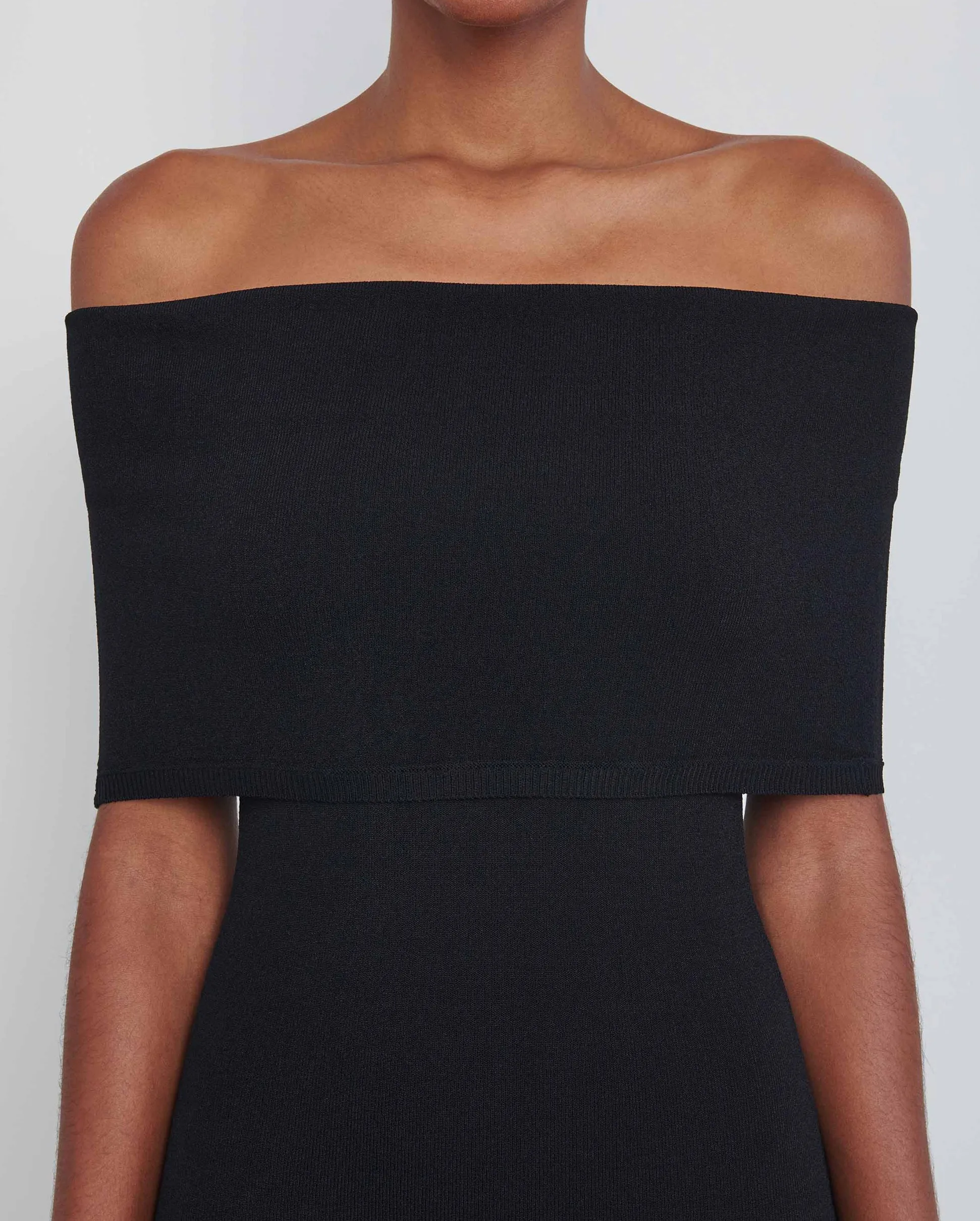 OFF SHOULDER MINI DRESS / BLACK