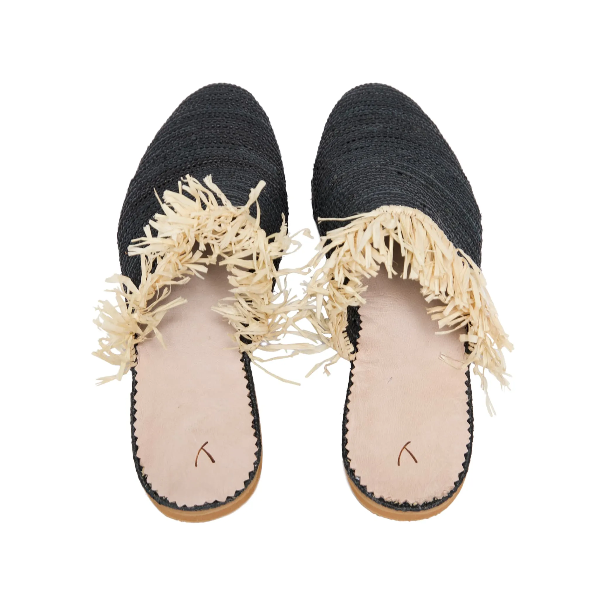 Raffia Slippers with Fringes in Black, Beige