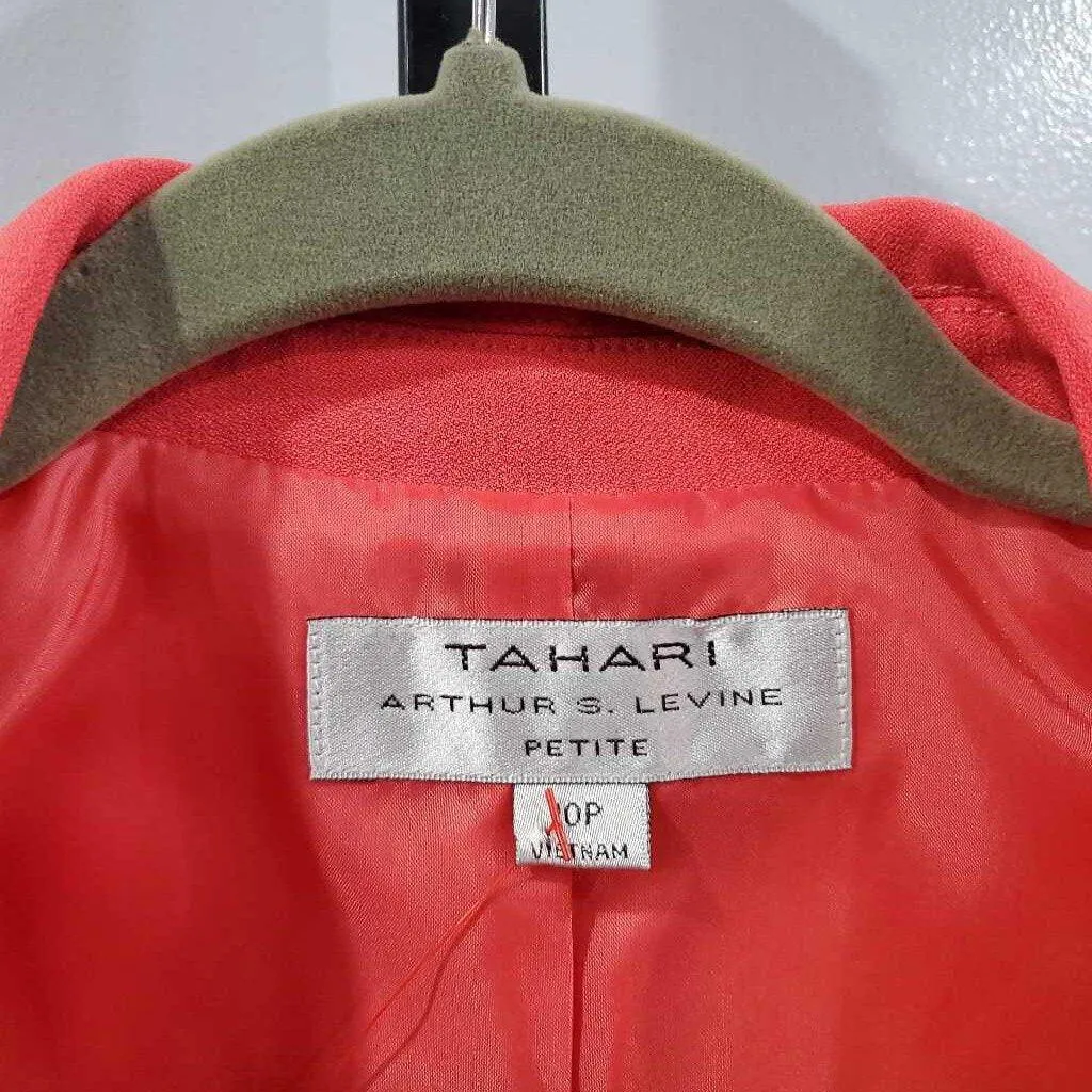 Tahari Blazer 10P