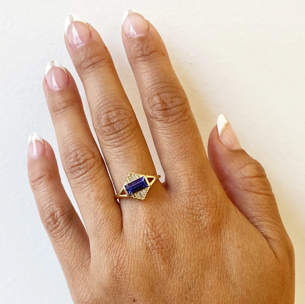 Tanzanite and Baguette Diamond Pyramid Ring