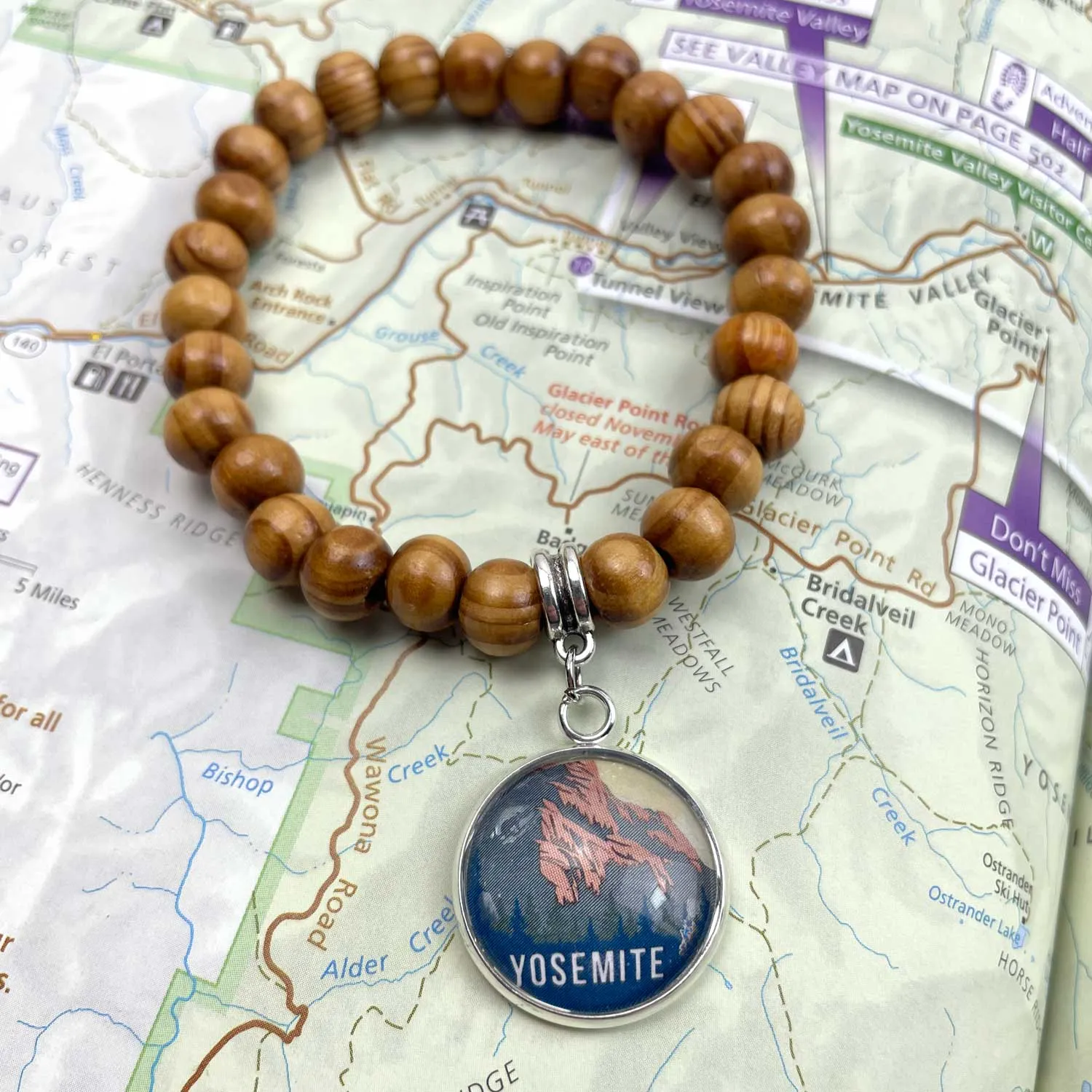 U.S. National Parks Wood Bead Stretch Bracelet with Glass Charm – Choose from 63 Parks!