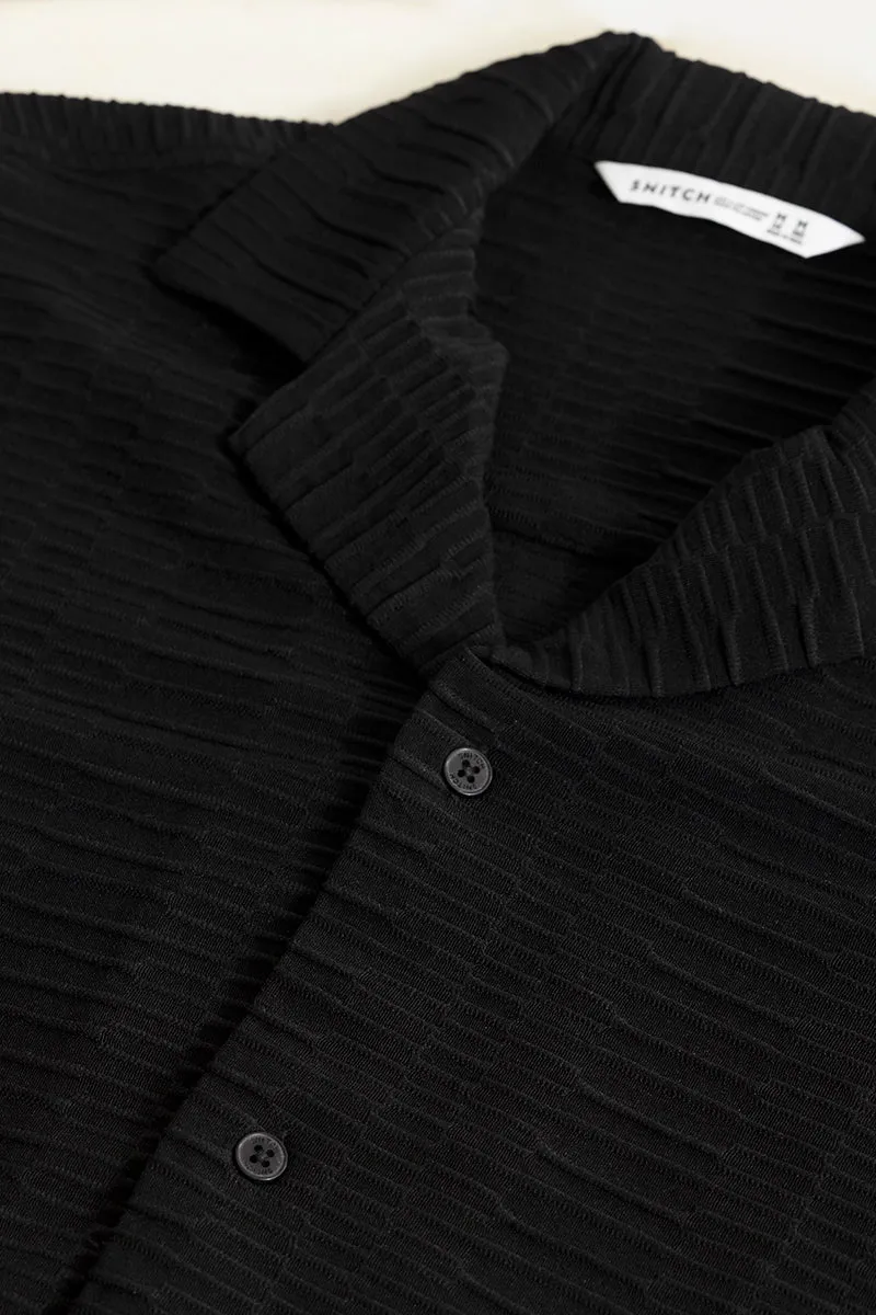 Varying Lines Black Shirt