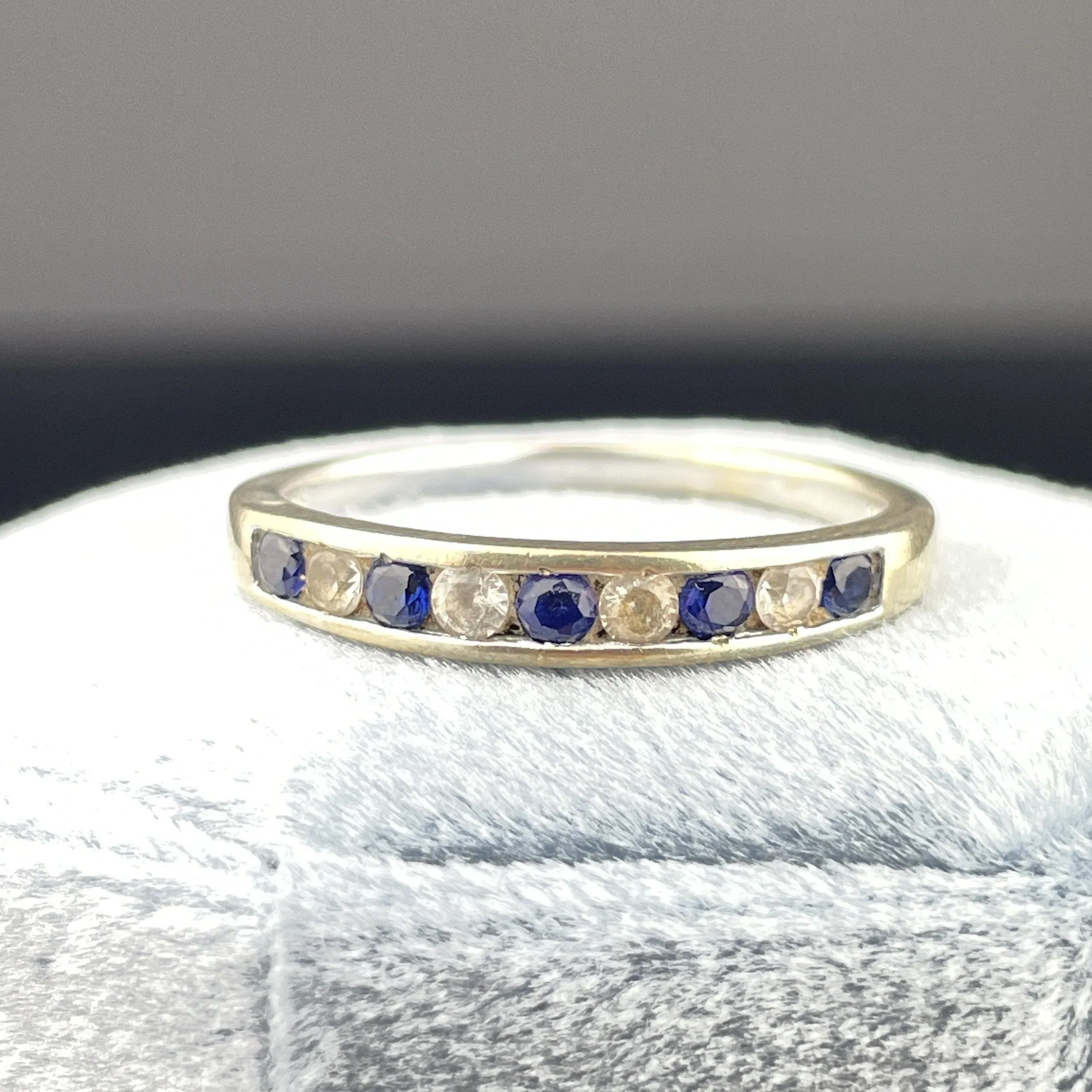 Vintage 10K White Gold Blue White Topaz Half Eternity Band Ring, Sz 8 1/4