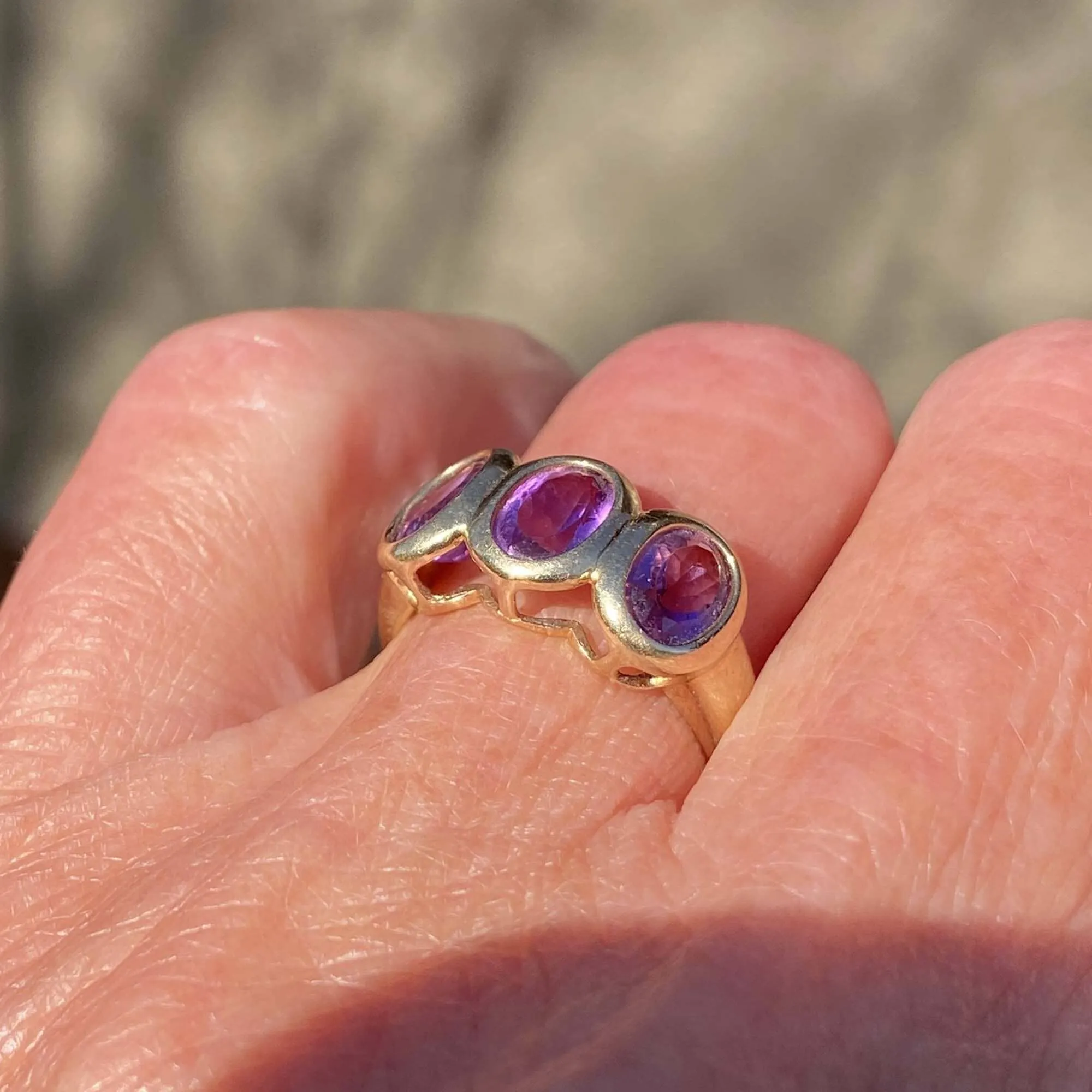 Vintage 14K Gold Three Stone Amethyst Ring