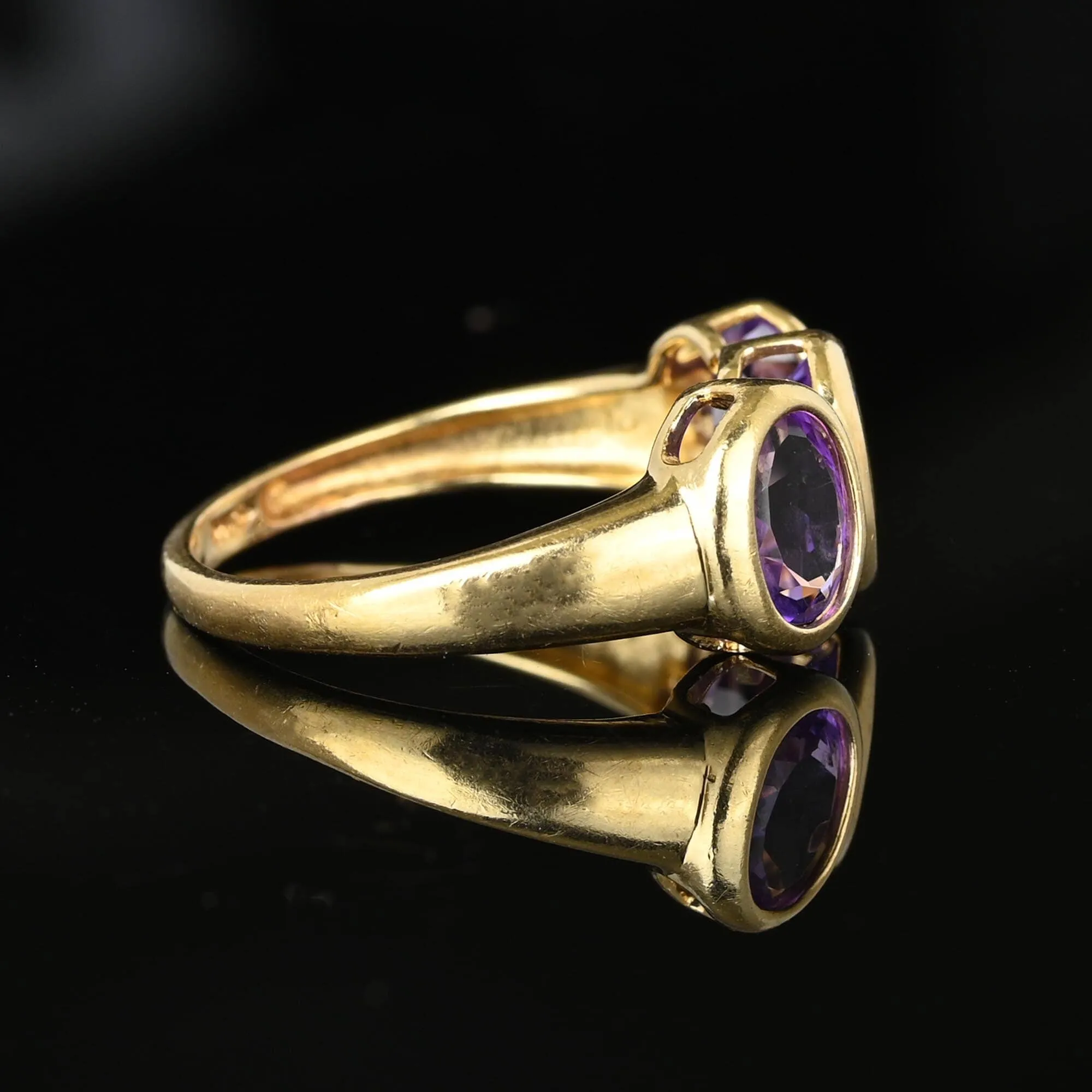 Vintage 14K Gold Three Stone Amethyst Ring