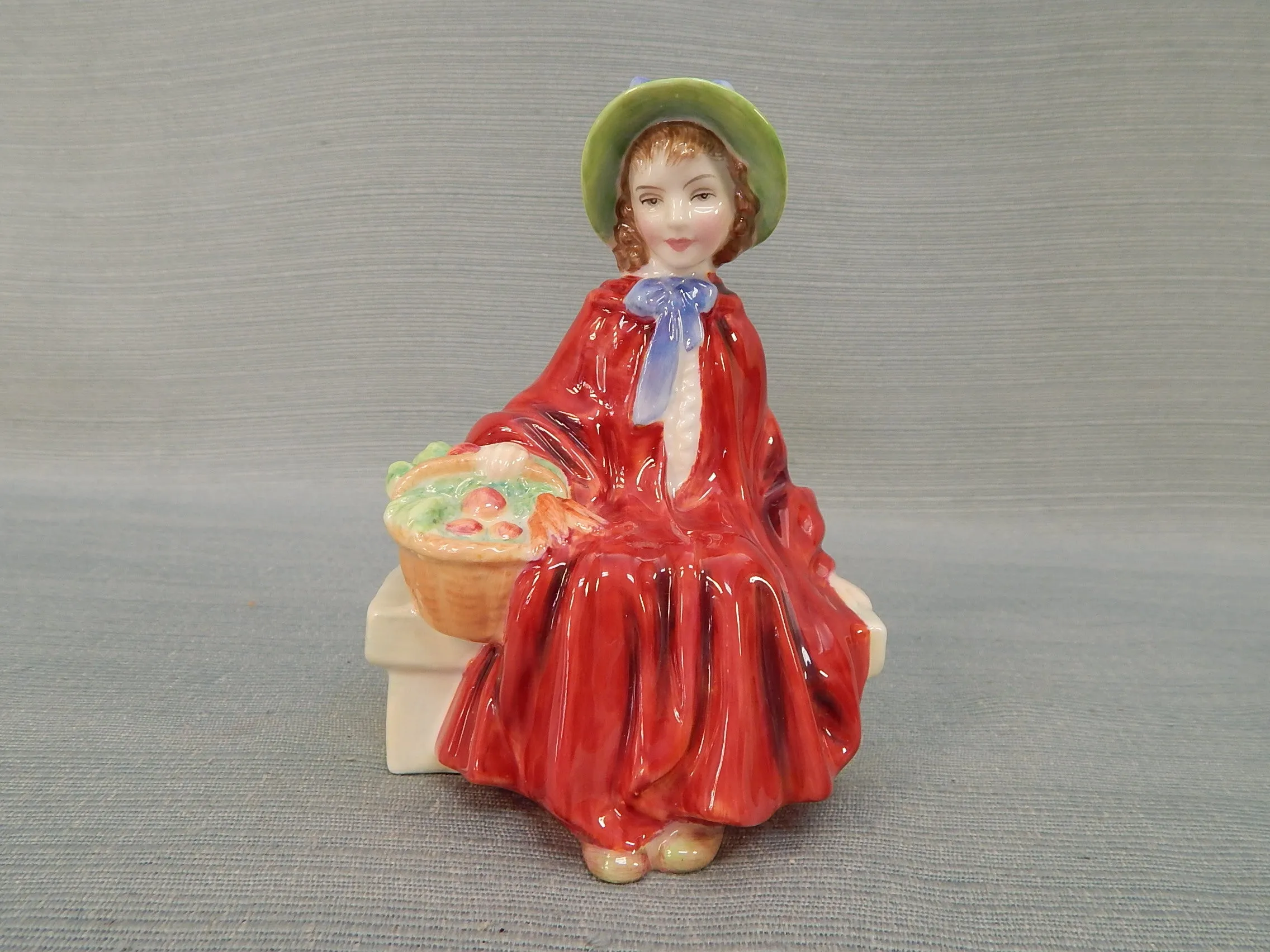 Vintage Royal Doulton Figurines - Set of 2